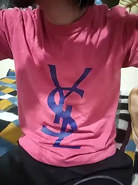 HitShelf online show from December 2025 06:43:02 PM