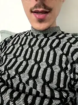 HitShelf online show from January 2026 12:36:02 AM