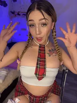 Sara Sophia420 online show from April 2026 06:37:02 AM
