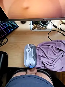 flirt 23 online show from November 2025 10:04:02 AM