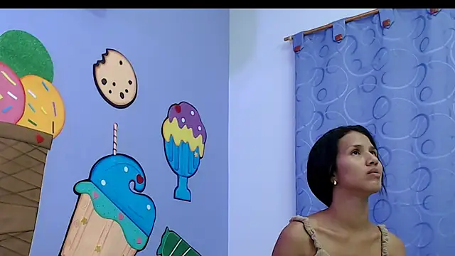 celesteskinny18 online show from September 2025 09:04:01 PM