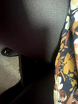 HiddenHoneyLDN online show from October 2025 09:08:01 AM