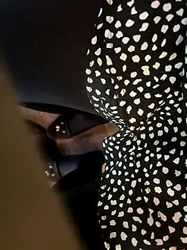 HiddenHoneyLDN online show from September 2025 07:03:02 AM