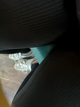 HiddenHoneyLDN online show from November 2025 01:27:02 PM