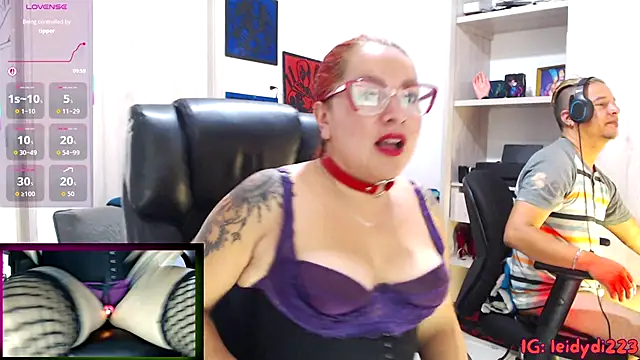 leidydi223 online show from October 2025 01:35:01 PM