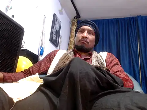 ElCaballeroNegro24 online show from November 2025 05:00:02 AM