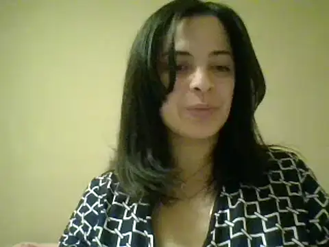 ITALIANASISIXX online show from February 2026 06:21:01 PM