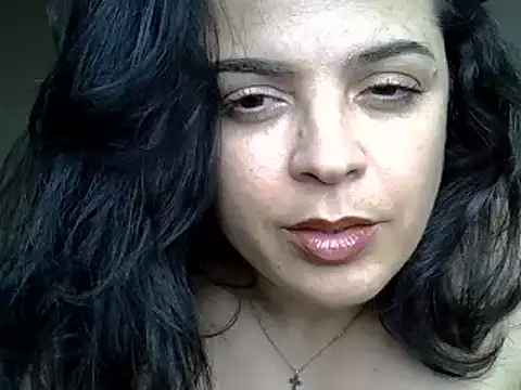 ITALIANASISIXX online show from February 2026 03:23:02 PM