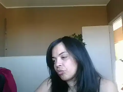 ITALIANASISIXX online show from March 2026 02:18:01 PM