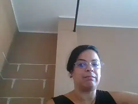 ITALIANASISIXX online show from July 2026 07:37:02 AM