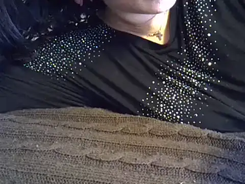 ITALIANASISIXX online show from December 2025 12:19:02 PM