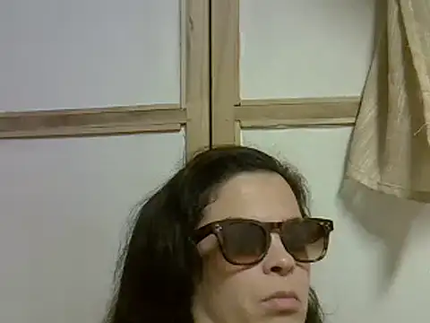 ITALIANASISIXX online show from February 2025 07:10:01 PM