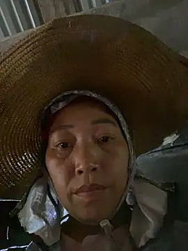 Lai005 online show from September 2025 09:49:02 AM
