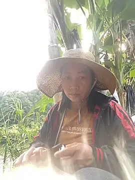 Lai005 online show from October 2025 12:34:02 AM
