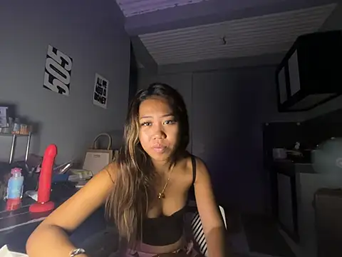 PinayLina18 online show from April 2026 05:54:01 AM