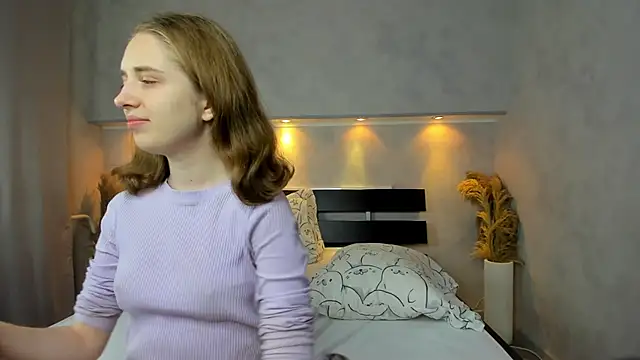 Camilla Kelly online show from September 2025 12:17:02 AM