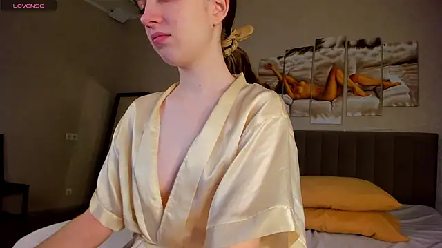 Camilla Kelly online show from March 2026 01:16:02 AM