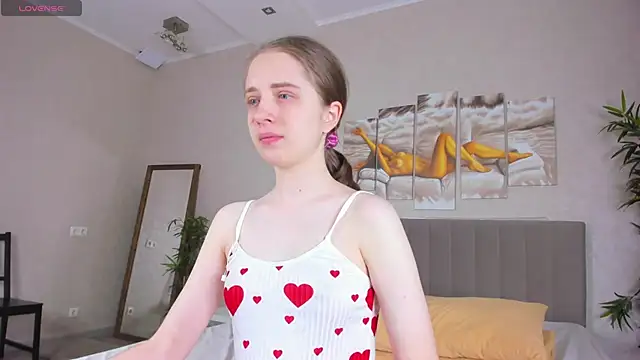 Camilla Kelly online show from April 2026 01:08:01 AM