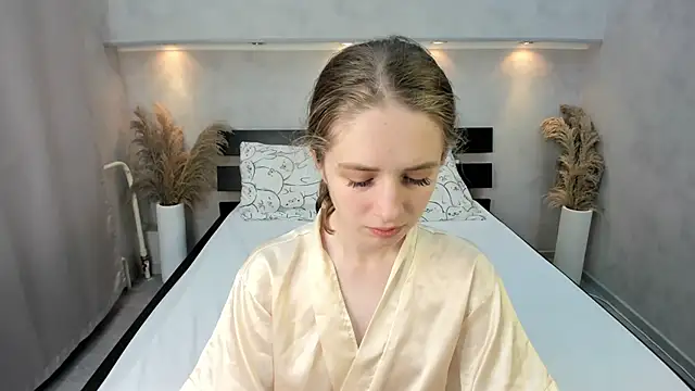 Camilla Kelly online show from October 2025 01:16:01 AM