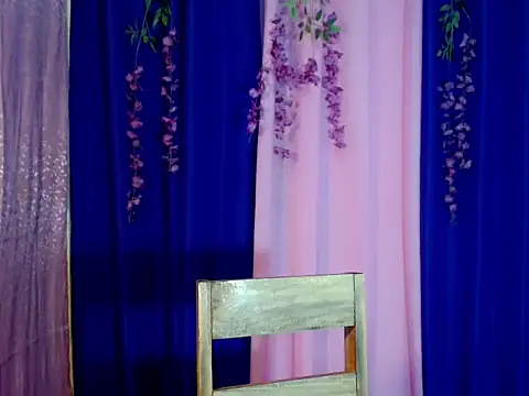 cyd twink online show from September 2025 01:44:01 PM