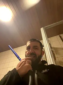 andrey1887 online show from January 2026 05:06:01 PM