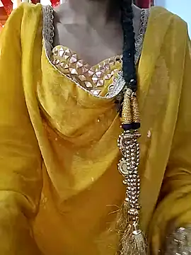Snapshot of Ruhi_07 chatting on October 2025 06:04:02 AM Ruhi 07 online show from October 2025 06:04:02 AM