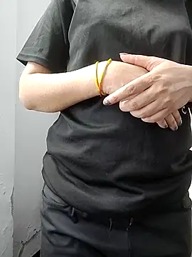 Ruhi 07 online show from April 2026 04:14:02 AM