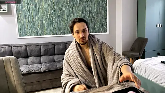 VelvetMiley online show from April 2026 03:14:01 PM