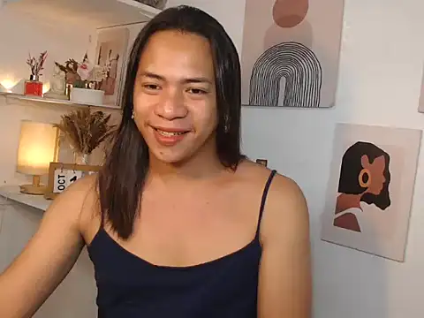 Snapshot of Ursexy_ngaw chatting on October 2025 08:00:01 PM Ursexy ngaw online show from October 2025 08:00:01 PM