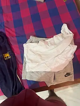 Snapshot of creepy7boy chatting on September 2025 09:20:01 AM creepy7boy online show from September 2025 09:20:01 AM