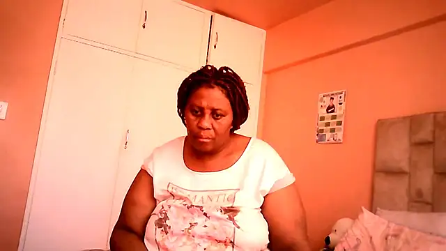HUGEASSXXXXX online show from June 2026 05:57:01 AM