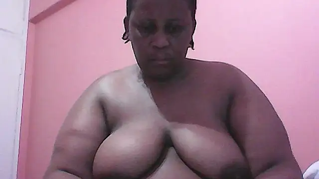 HUGEASSXXXXX online show from October 2025 04:02:01 AM