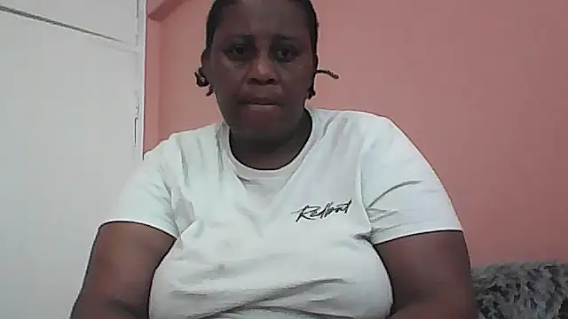 HUGEASSXXXXX online show from October 2025 08:27:01 AM