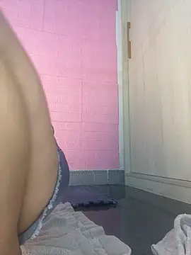 Rose 194 online show from February 2026 04:02:02 AM