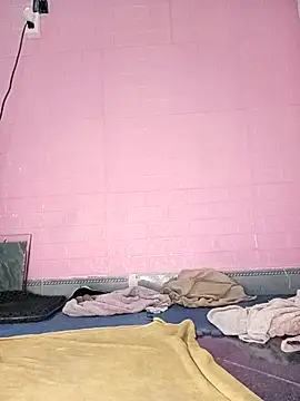 Snapshot of Rose_194 chatting on November 2025 06:40:01 AM Rose 194 online show from November 2025 06:40:01 AM