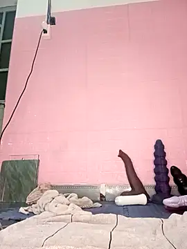 Snapshot of Rose_194 chatting on October 2025 03:01:02 PM Rose 194 online show from October 2025 03:01:02 PM