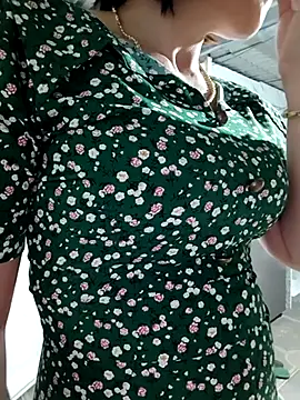 Snapshot of Rosalind_xxx chatting on February 2026 12:07:01 PM Rosalind xxx online show from February 2026 12:07:01 PM