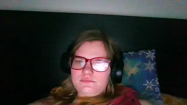 Moonolighta online show from October 2025 06:48:01 AM