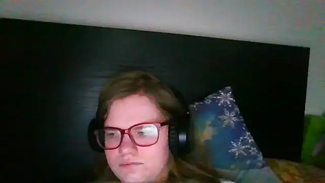 Moonolighta online show from February 2026 11:20:02 AM