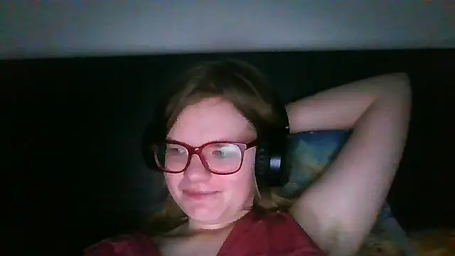 Moonolighta online show from October 2025 06:47:02 AM