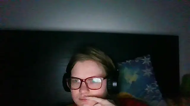Moonolighta online show from March 2026 04:13:01 PM