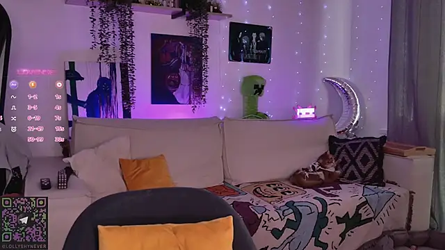 Lollyshy online show from February 2026 12:39:01 PM