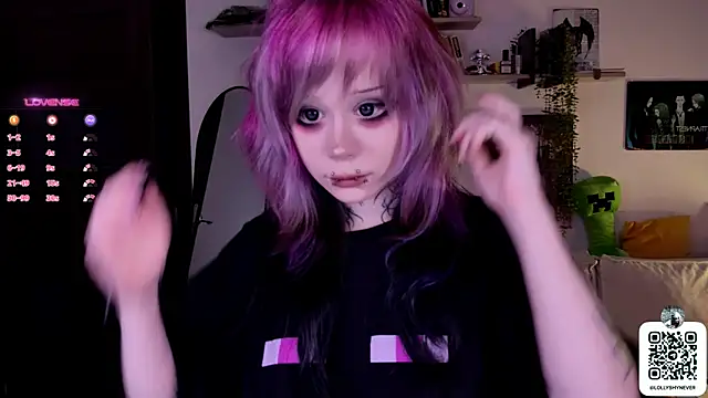 Lollyshy online show from September 2025 12:52:01 PM