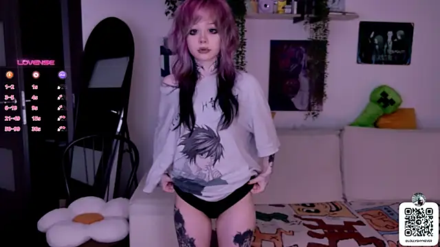 Lollyshy online show from October 2025 01:02:01 PM