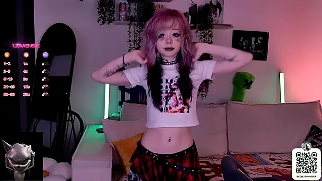 Lollyshy online show from October 2025 10:38:02 AM