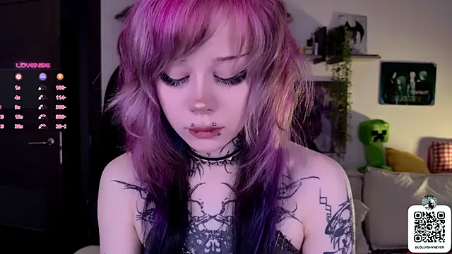 Lollyshy online show from September 2025 11:17:02 AM