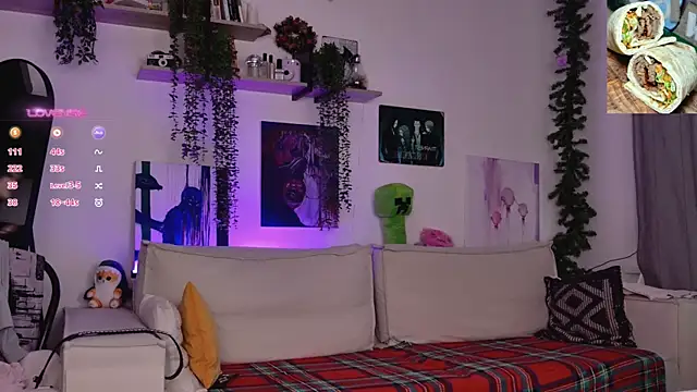 Lollyshy online show from January 2026 09:46:01 AM