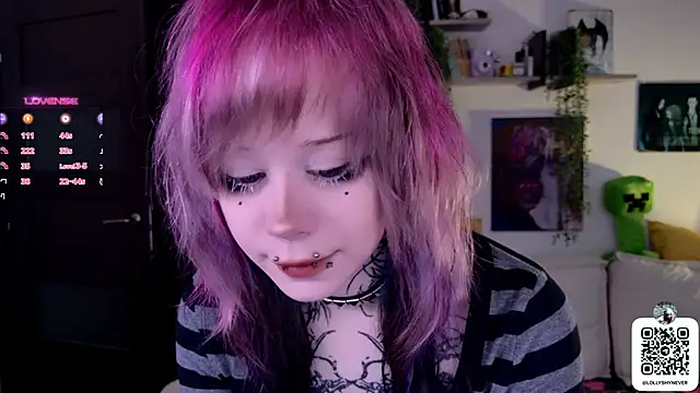 Lollyshy online show from September 2025 10:54:01 AM