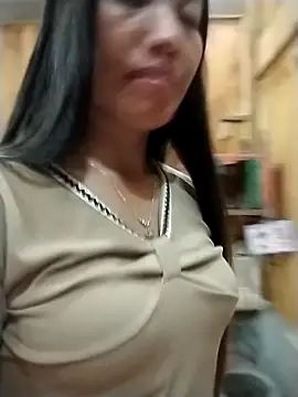 PhienPhien online show from October 2025 12:39:01 PM
