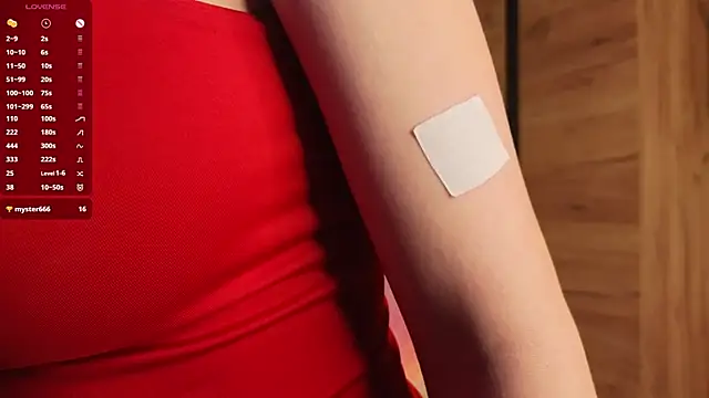 BlushinBloom online show from November 2025 06:13:01 AM